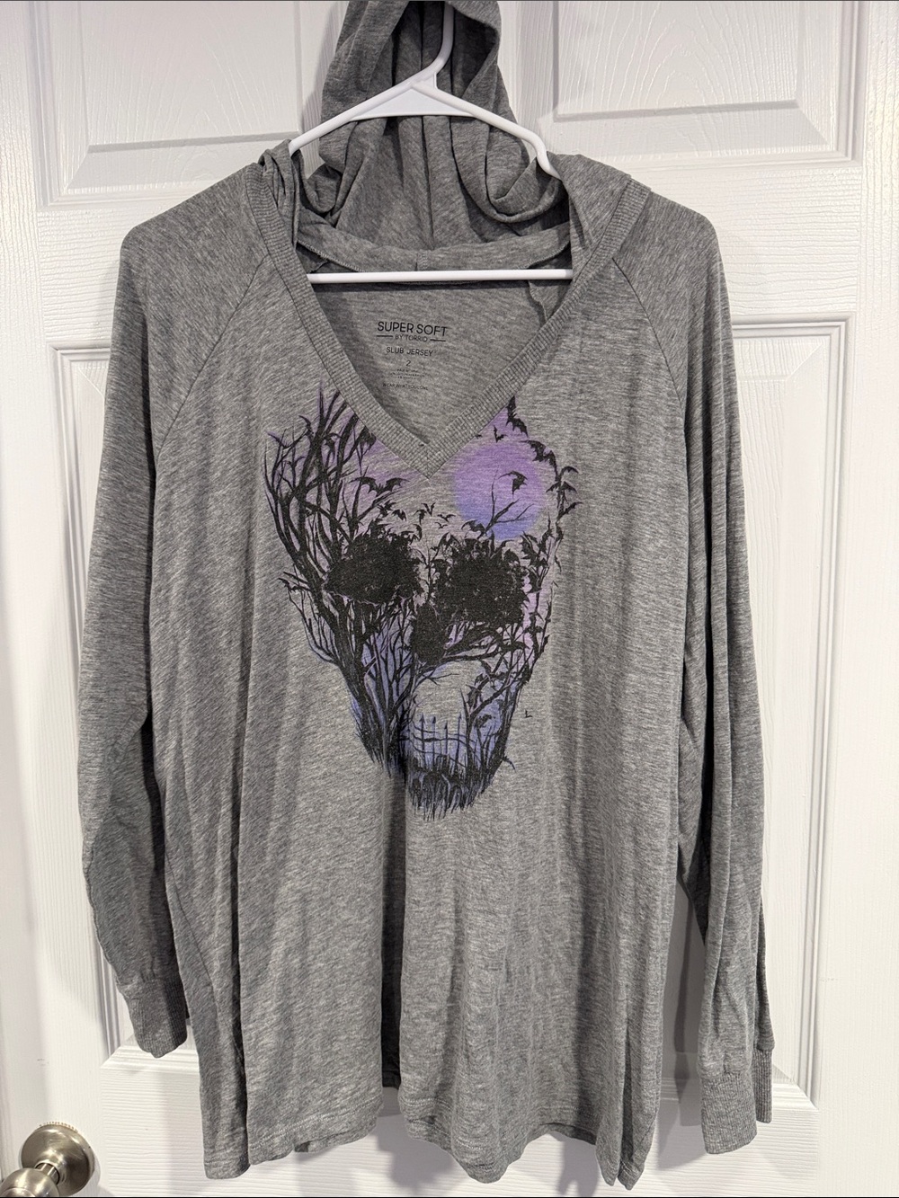 Torrid Women's Gray Hoodie Tunic with Purple Nature Skull Graphic
